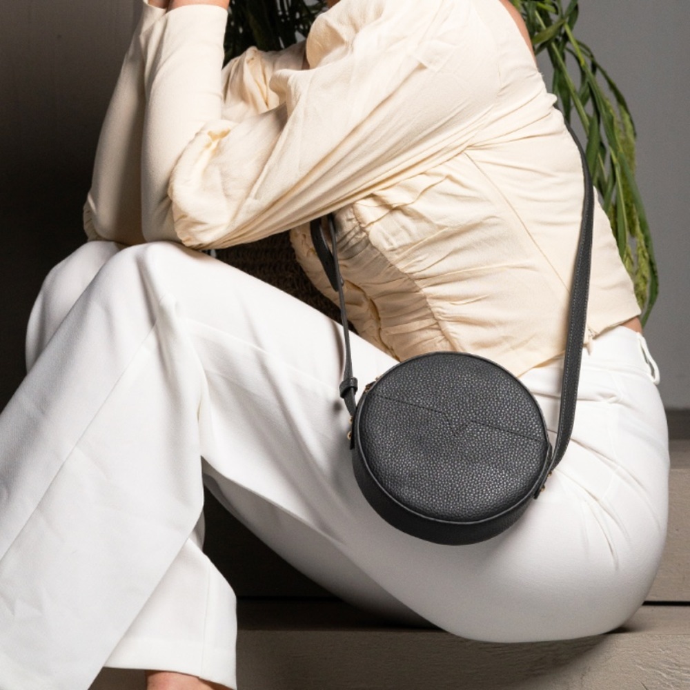 Henry+Lev Cecilia Circle Bag - Picture 1 of 12